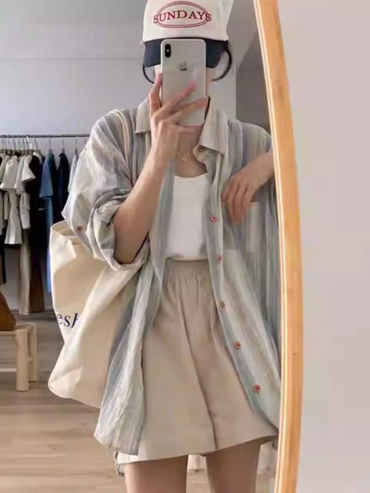 

Japanese Lazy Sle Women's Collar Thin Long Sve irt Spring 2026 New Loose Sun Protection Outerwear Lightweight