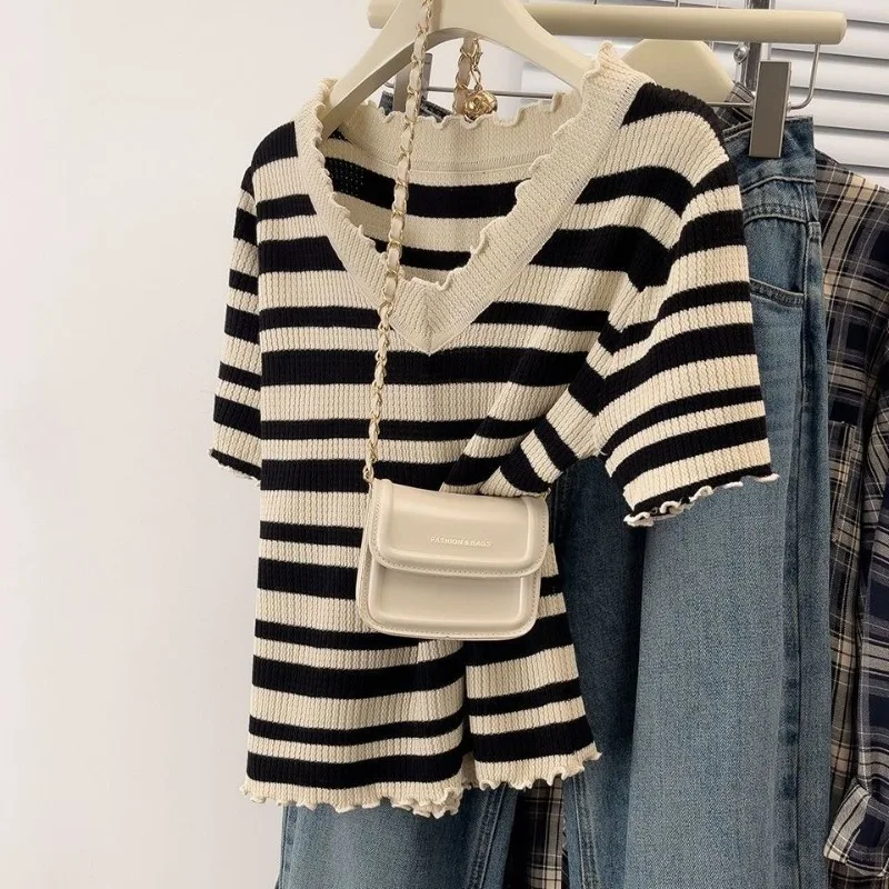 

Женская одежда, летняя мода, повседневные полосатые цветные блокирующие v-образным вырезом, женские универсальные трендовые тонкие вязаные топы с короткими рукавами