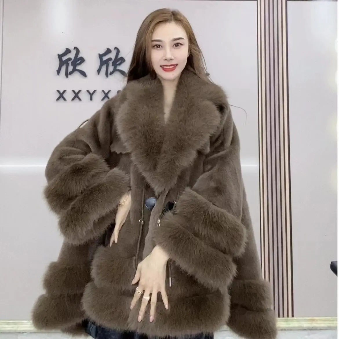 

Fall/Winter New Fashion Faux Fur Fox Fur Coats Women Loose Fur Collar Mink Fur Jackets Luxury Padded Warm Outwear Female Clothes