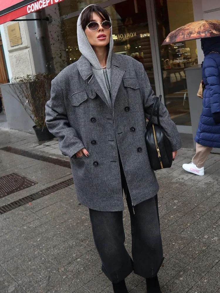 

Double Breasted Grey Woolen Coat Women Casual Full Sleeve Lapel Loose Pocket Warm Jacket Lady Autumn Daily Highstreet Outwear