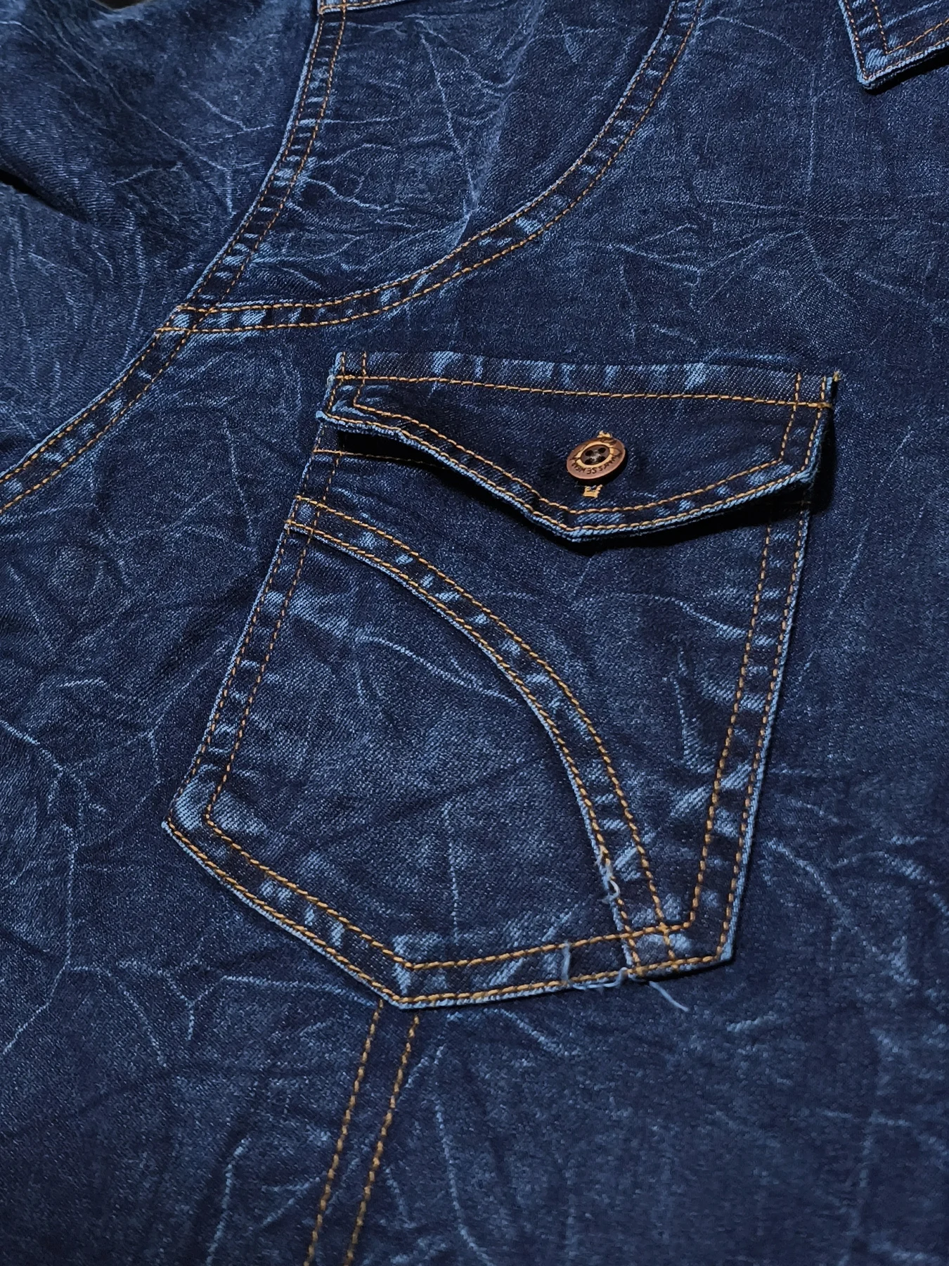 Men's denim shirt, long-sleeved lined with dark blue denim, fashionable top, new trendy style, casual washing pro