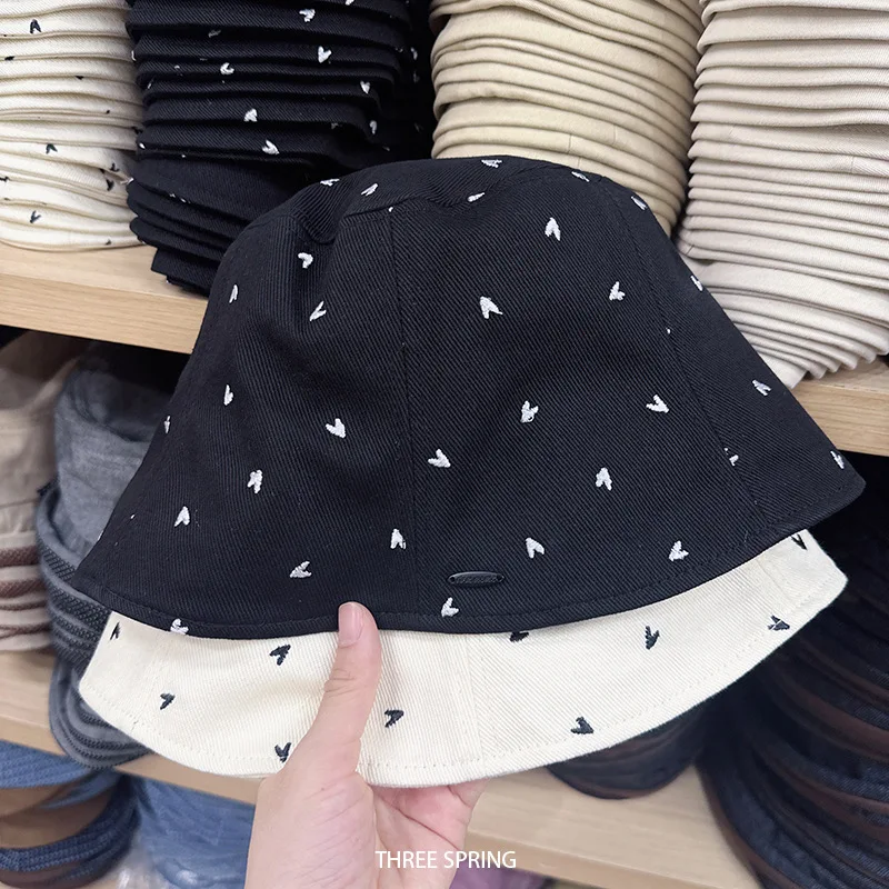 

Women's Bucket Hat Korean Style Sunscreen Black White Heart Pattern Fisherman Cap 2025 New Casual Spring Autumn Foldable Cap