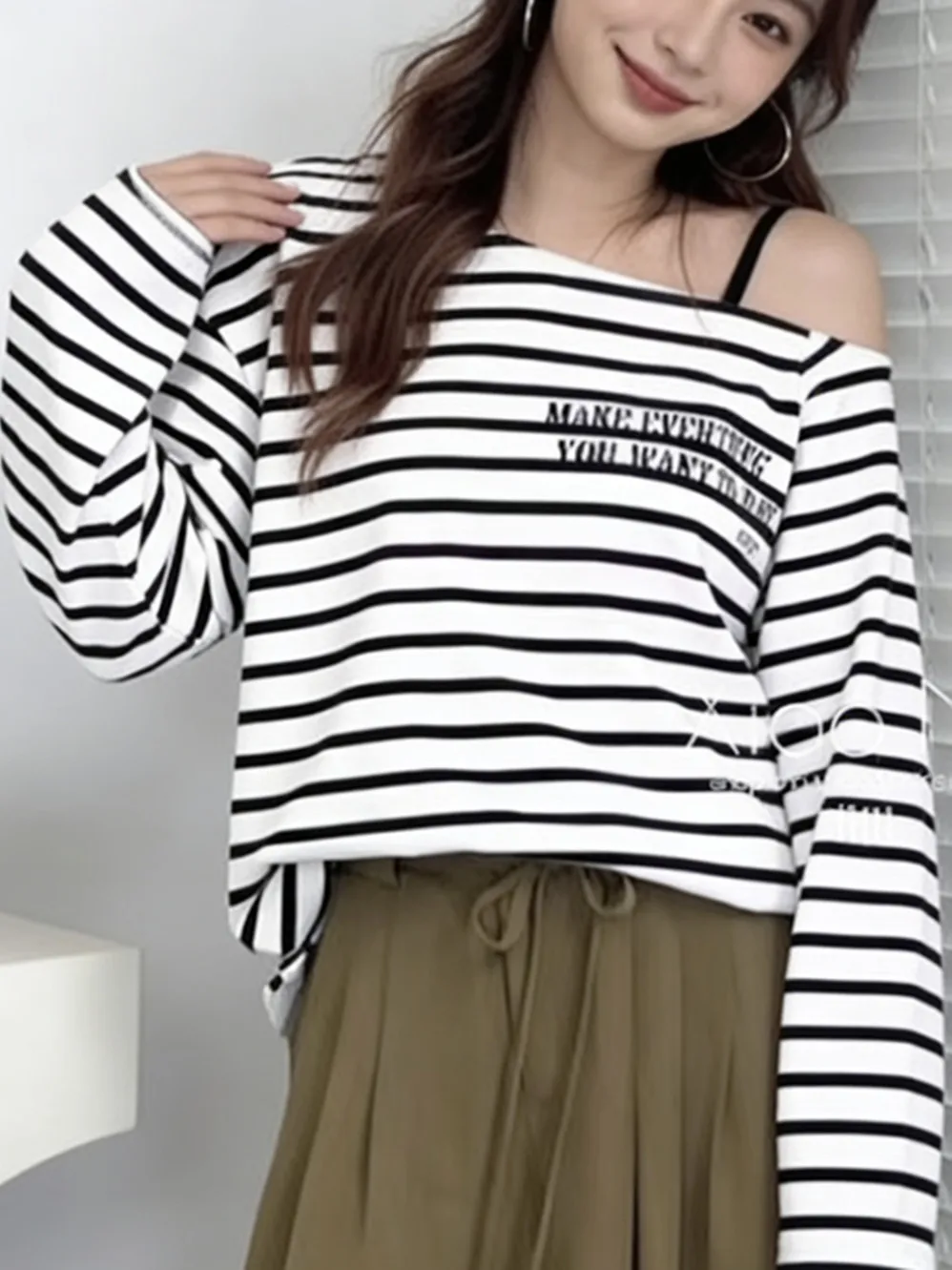 

Sexy Lazy Diagonal Shoulder Stripe Color Block Long Sleeve T-Shirt Spring New Arrival Pure Original Small Jasmine Home 1003