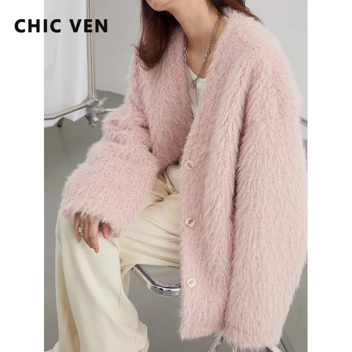 CHIC VEN Women\'s Jackets New V-neck Plush Coat Loose Soft  Plush Cardigan Female Top Office Lady Winter Autumn 2023