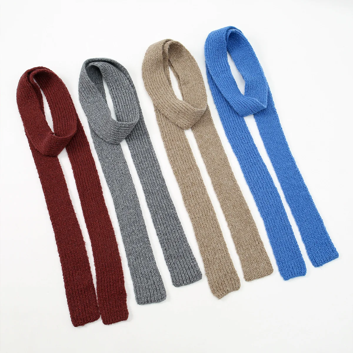 Nuova sciarpa lavorata a maglia a strisce sottili, calda sciarpa lavorata a maglia multifunzionale, resistente al freddo, morbida e delicata sulla pelle per uomini e donne