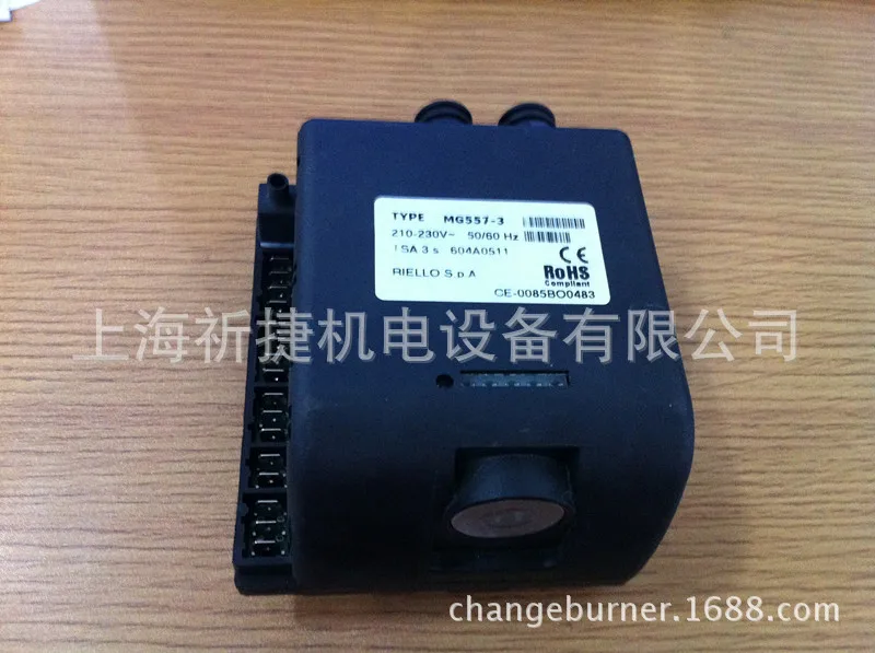 R. B. MG557-3 pengontrol dapat diprogram sirkuit L