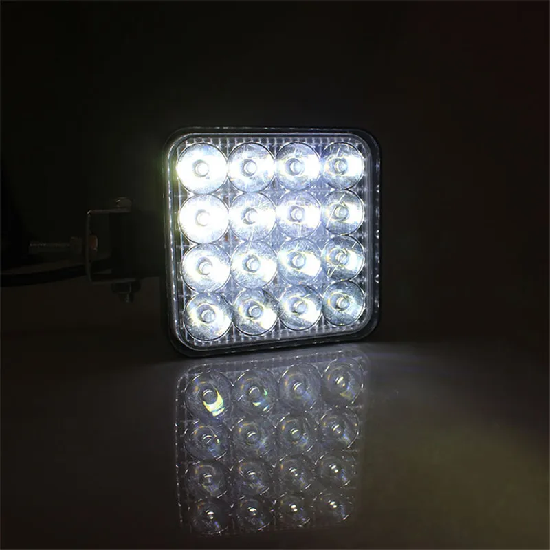 48W Car LED Bar fendinebbia 16SMD Square Work Light 12V Auto Light fendinebbia per fuoristrada 4x4 ATV SUV carrello elevatore faretto