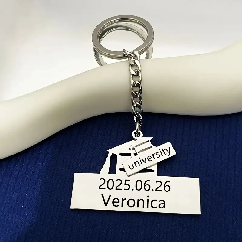 

Personalized Graduation Keychain-Custom Name Year Suitable Male Female Party Celebration Graduation Gifts Good Friend Souvenir