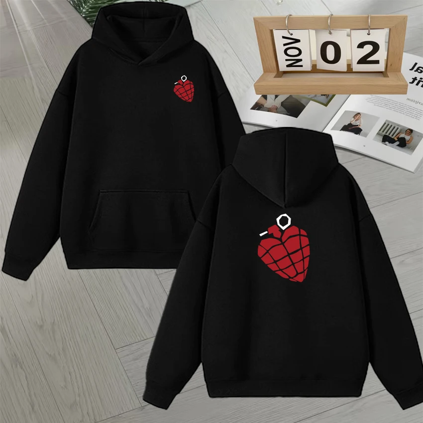 

5 DAYS Graphic Hoodie Featuring a GrenadeSymbol And a Striking Red Heart Design Sweatshirt Long sleeve Autumn Winter Pullover