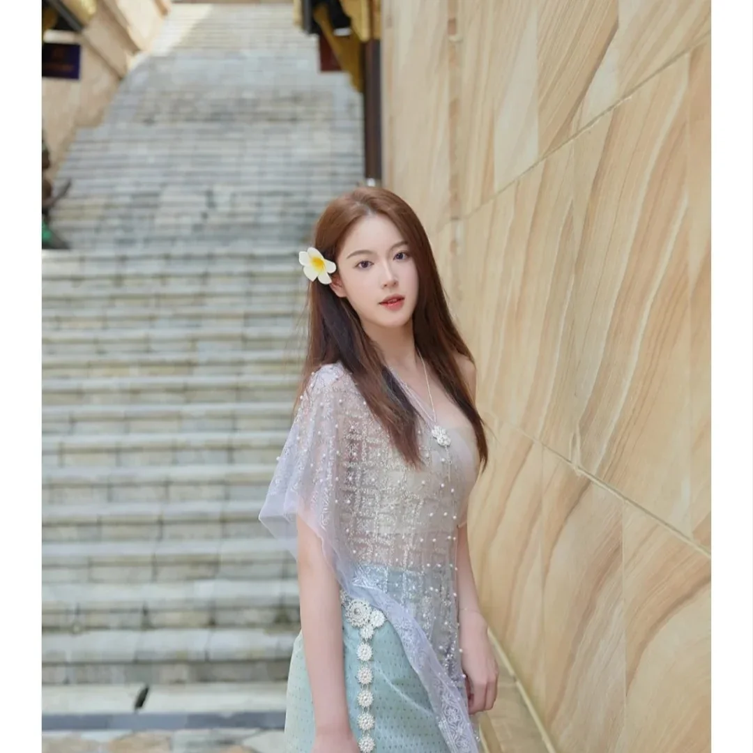 Abito vintage da donna tailandese di lusso Abbigliamento tradizionale tailandese Set da 3 pezzi Abiti vietnamiti Costume Yukata Dai sottile e sexy