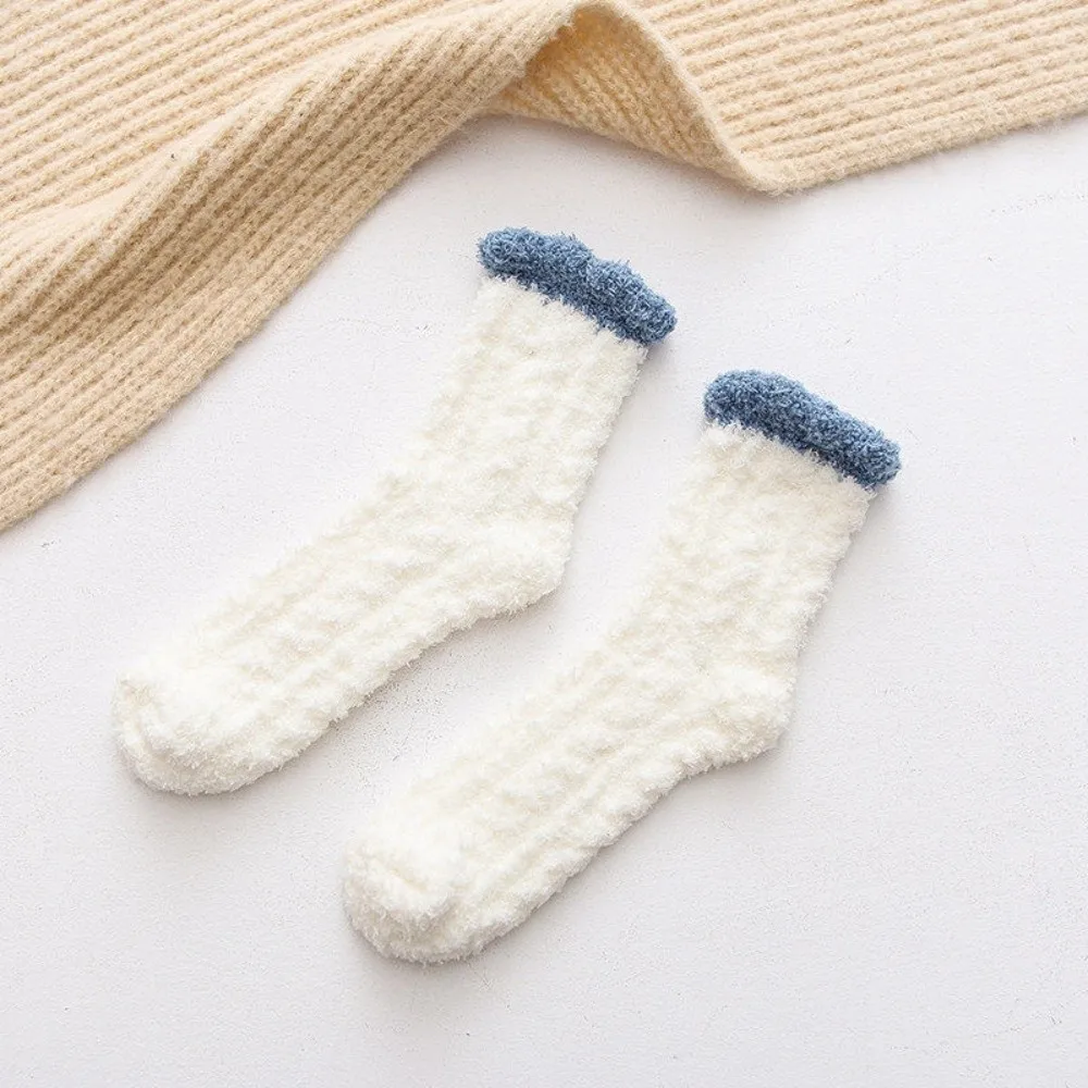 

Thickened Coral Fleece Socks for Women Breathable Warmth Tools Mid-tube Socks Comfortable Home Fur Postpartum Sock