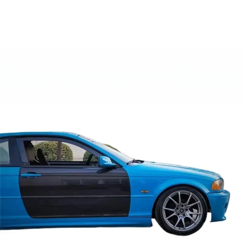 

Высококачественные, популярные, новые дверные панели из карбона в стиле OEM для моделей E46 M3