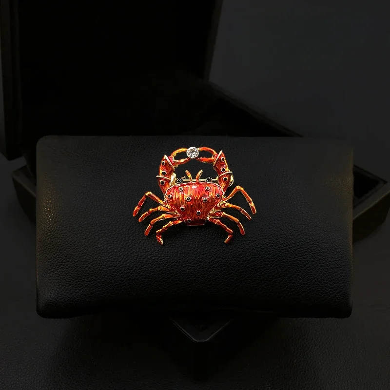 

Red Crab Small Brooch Men Badge Women Suit Neckline Lapel Pin Enamel Corsage Clothing Accessories Rhinestone Jewelry 5820