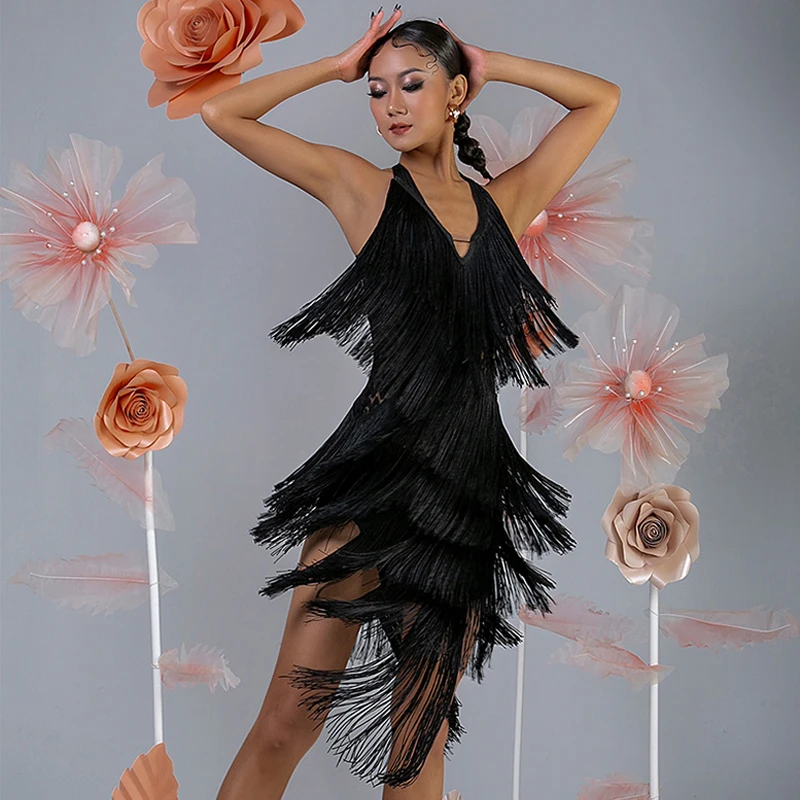 

Платье для латинских танцев, женское сексуальное черное платье с открытой спиной и бахромой, ча-ча, румба, самба, танго, танцевальный костюм, одежда для выпускного вечера DNV17498