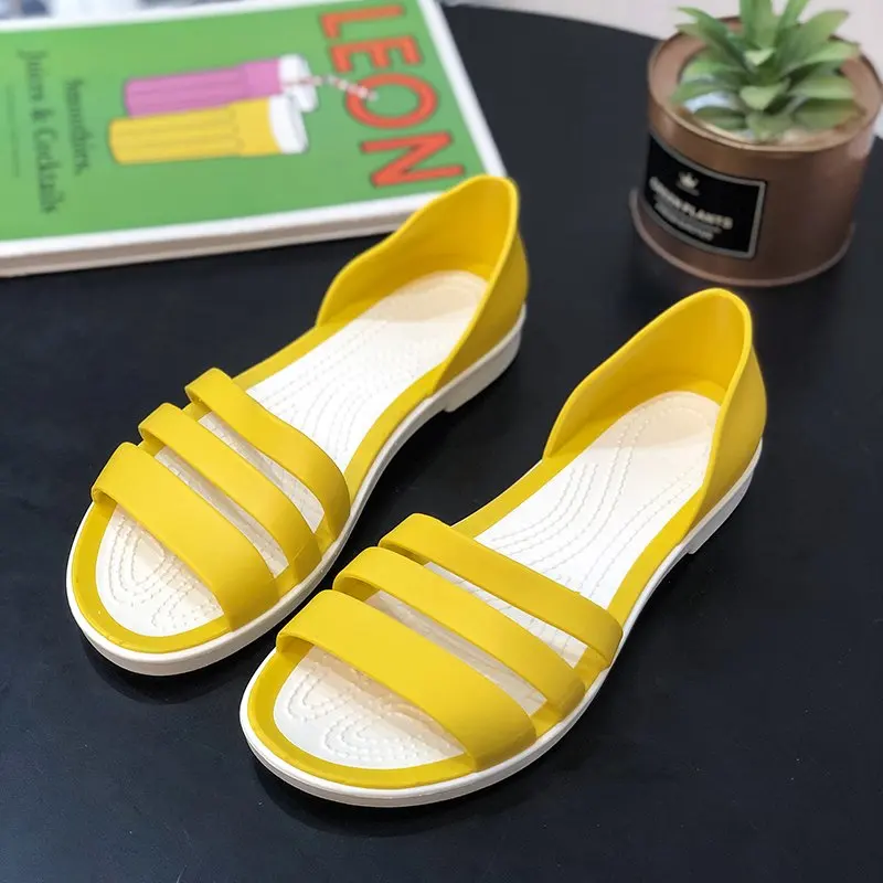 Summer Sandals Women 2023 New Fashion Simple Round Head Solid Candy Color Open Toe Versatile Square Heel Women\'s Shoes