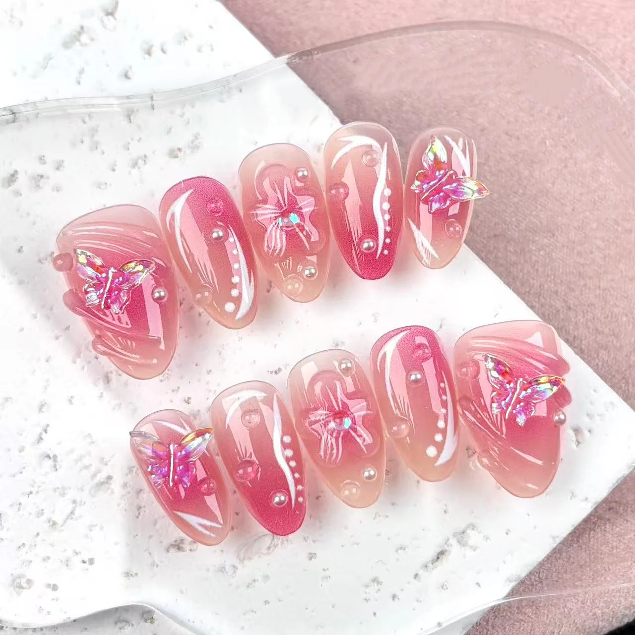 24Pcs 3D Red Gradient Flower Press on Nails Ripple French Gilded Design Fake Nail Mid-length Detachable Almond False Nails Tips