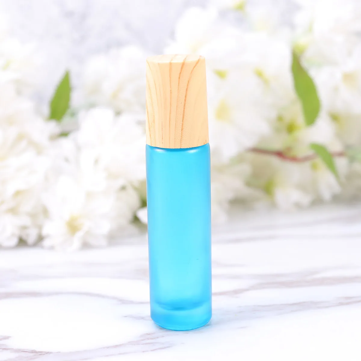 

5Pcs Roll-on Bottle 10Ml Compact Essential Oil Bottle Miniature Glass Vial for Perfume Samples Travel Convenience