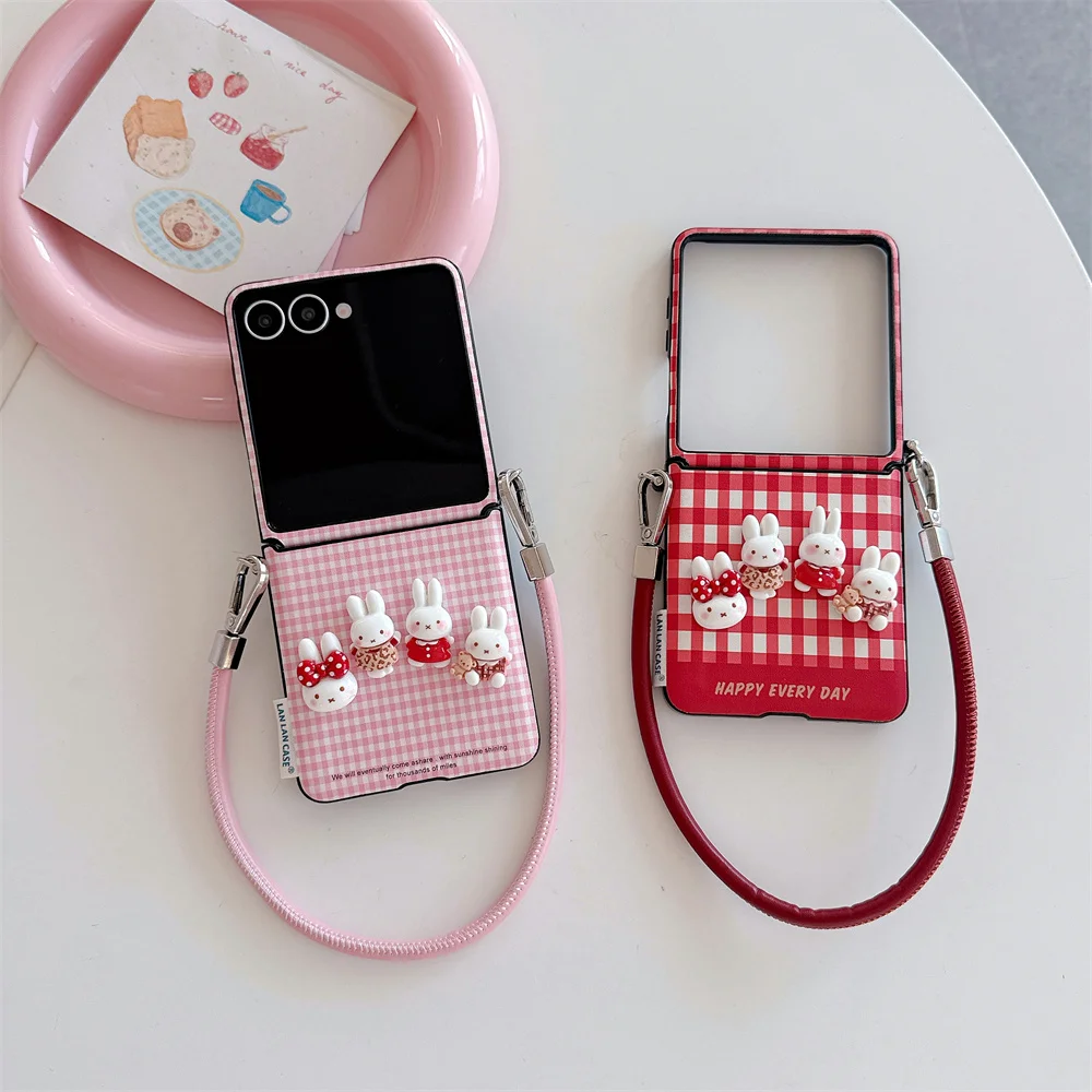 

INS Fashion Plaid 3D Lines Rabbit Phone case for Samsung Galaxy Z Flip 6 7 Z Flip7 7FE Z Flip5 6 Fundas With Chain Leather Cases