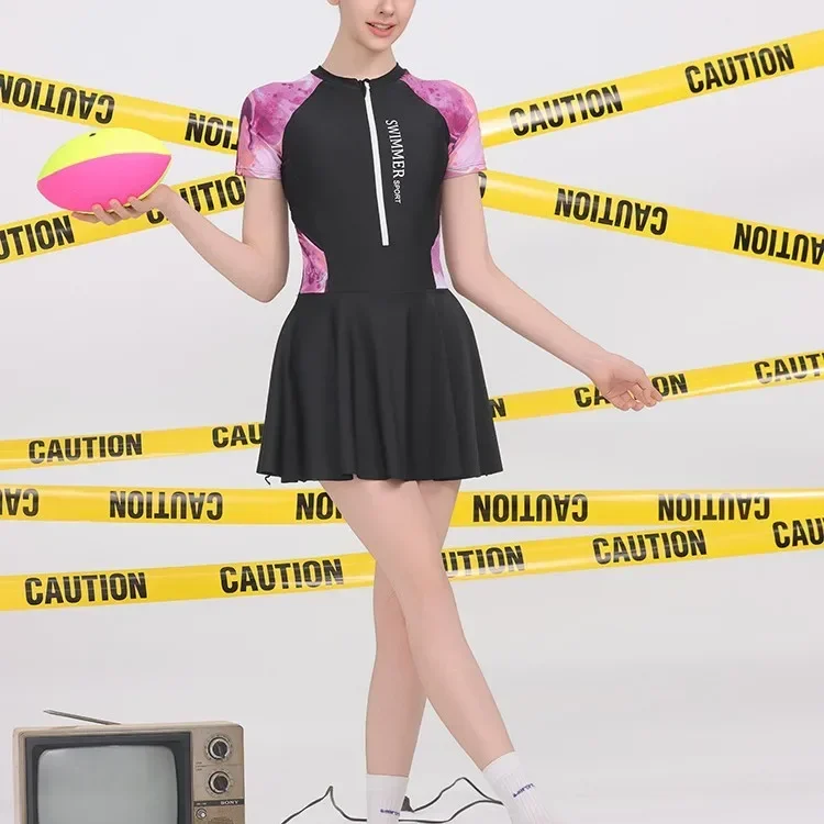 

Sportswear Style One-Piece Swimsuit for Women Holiday Thermal Spa Hide Meat Slimming Large Size Color Block Design