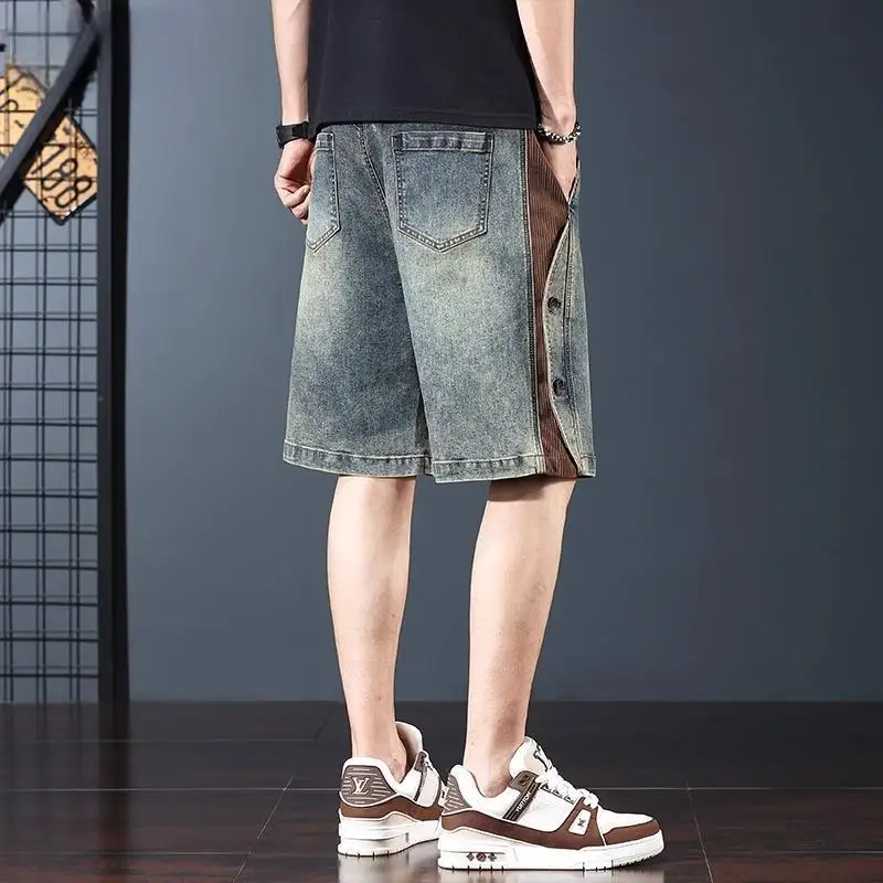 กางเกงขาสั้นผ้ายีนส์เฮฟวี่เวทอินเทรนด์ของผู้ชายสําหรับฤดูร้อนกางเกงห้าจุดประกบอเมริกันหลวม