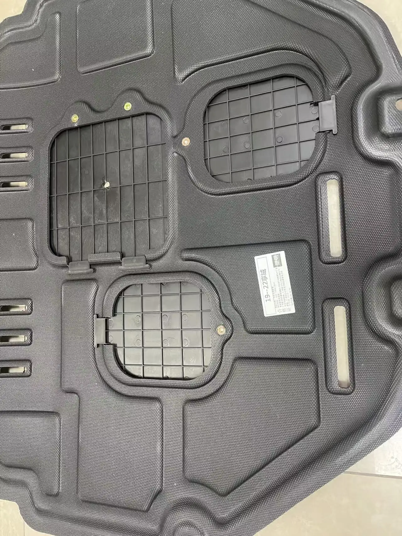 สำหรับฮอนด้า ซีอาร์วี 2015-2016 สีดำภายใต้แผ่นป้องกันเครื่องยนต์สแปลชชิลด์บังโคลนฝาครอบบังโคลนตัวป้องกัน