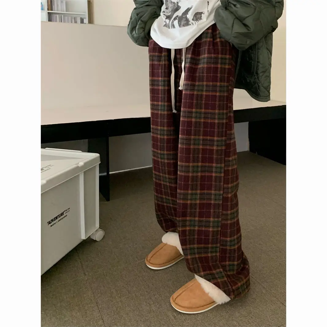 

Women 2024 Autumn Winter Vintage Long Plaid Pants Female Oversize Wide Leg Checkered Trousers Ladies Loose Casual Pant T703