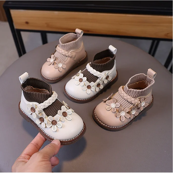 

Детские осенние сапоги с аппликацией для девочек, хлопковые носки с ремешком на щиколотке, уличная прогулочная обувь с цветочным принтом для девочек