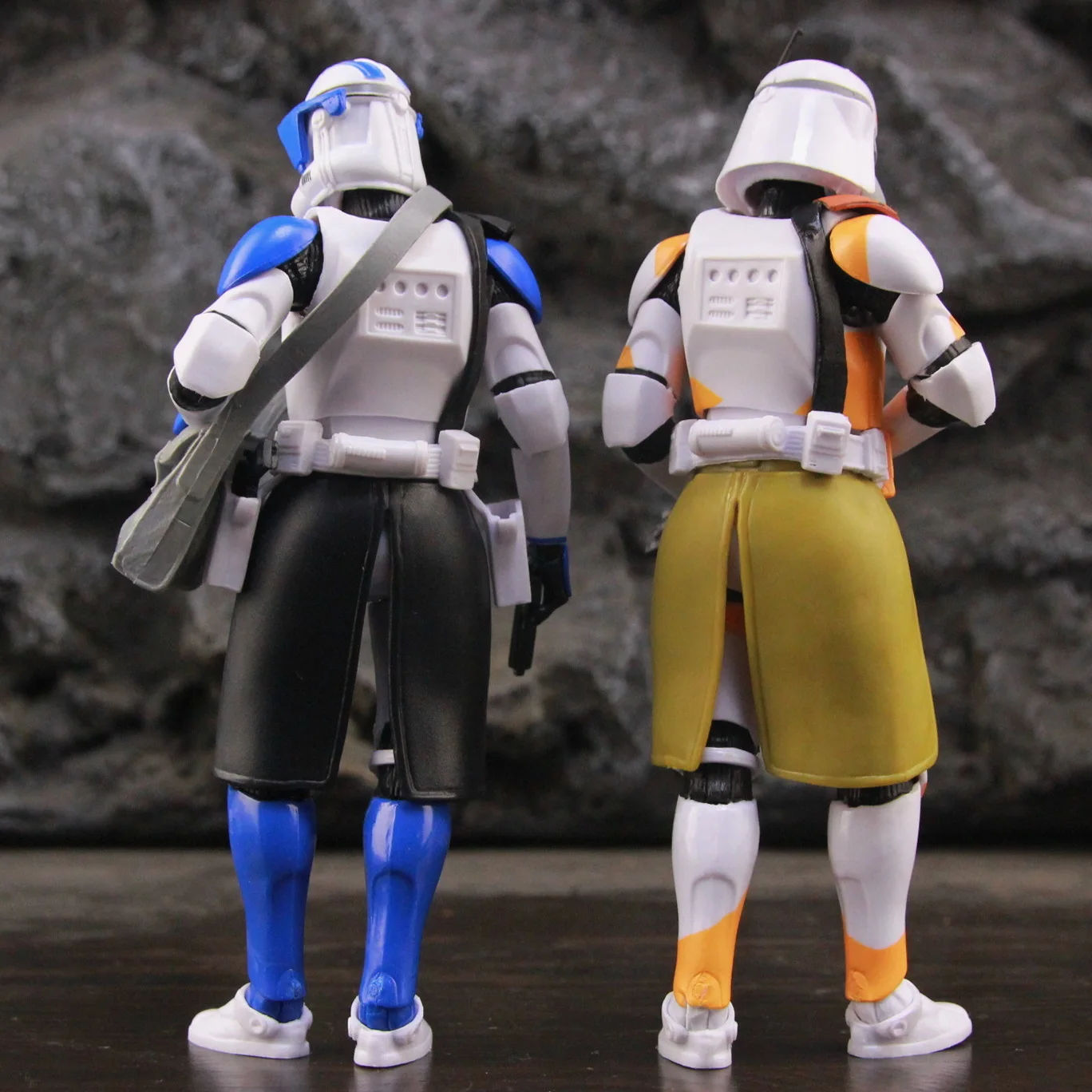 New Body- Star Wars 212th Attack Battalion Heavy Assault Officer