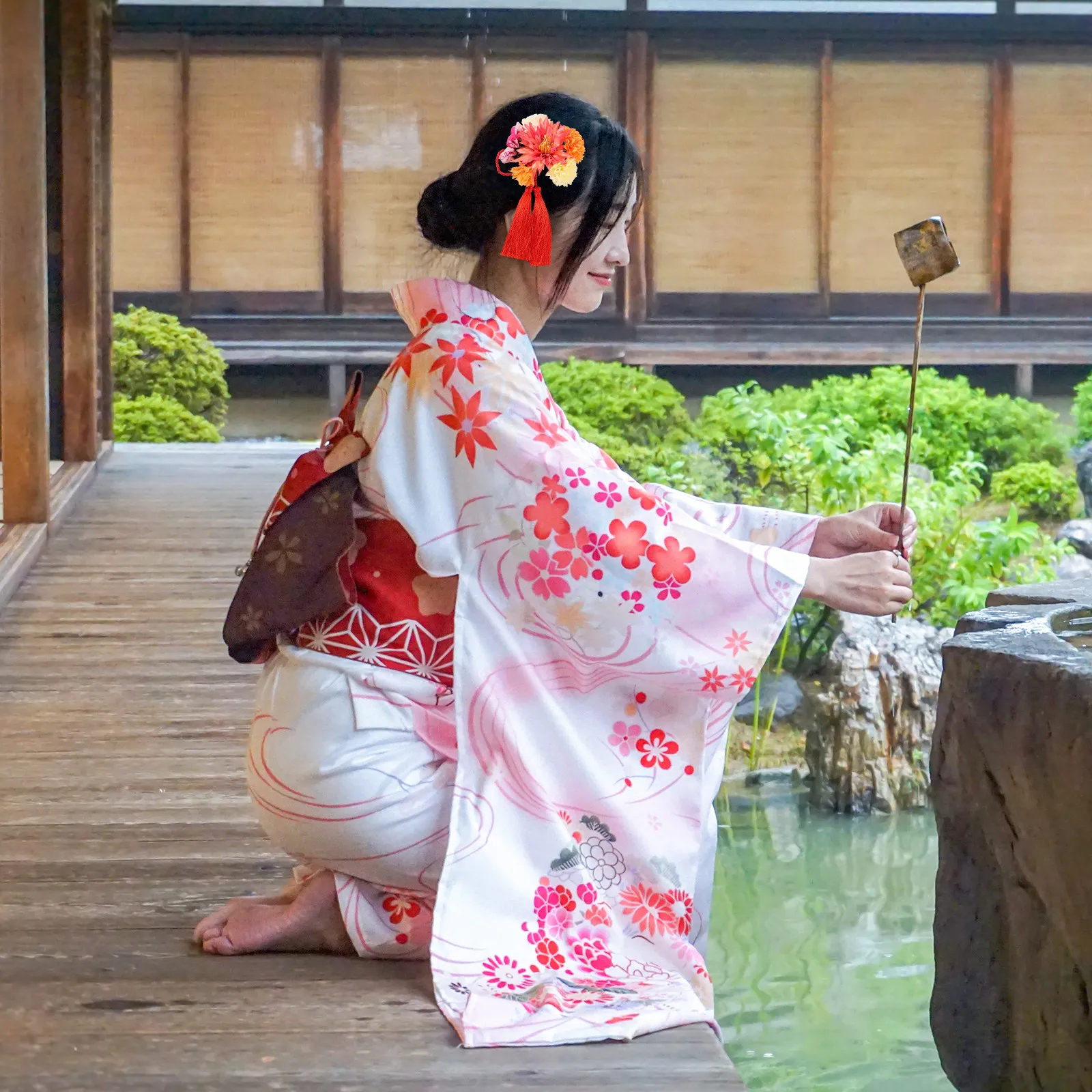 

2 шт. Элегантные расчески для волос с цветочными кисточками, вдохновленные прическами японских гейш и майко, для официальных мероприятий и культурных фестивалей