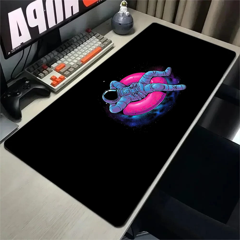 Astronauta Space Mouse Pad Colourful and Stylish Large Anti-wrinkle Non-Slip Computer Office Table Mats Keyboard Accessories Rug