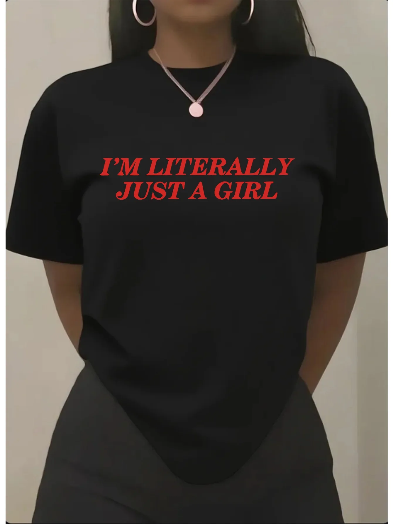 Sommer-Damenärmel mit und bequemem Design mit einer „Just A“-Grafik. Es ist vielseitige, kurzärmlige, ästhetische Harajuku-Kleidung