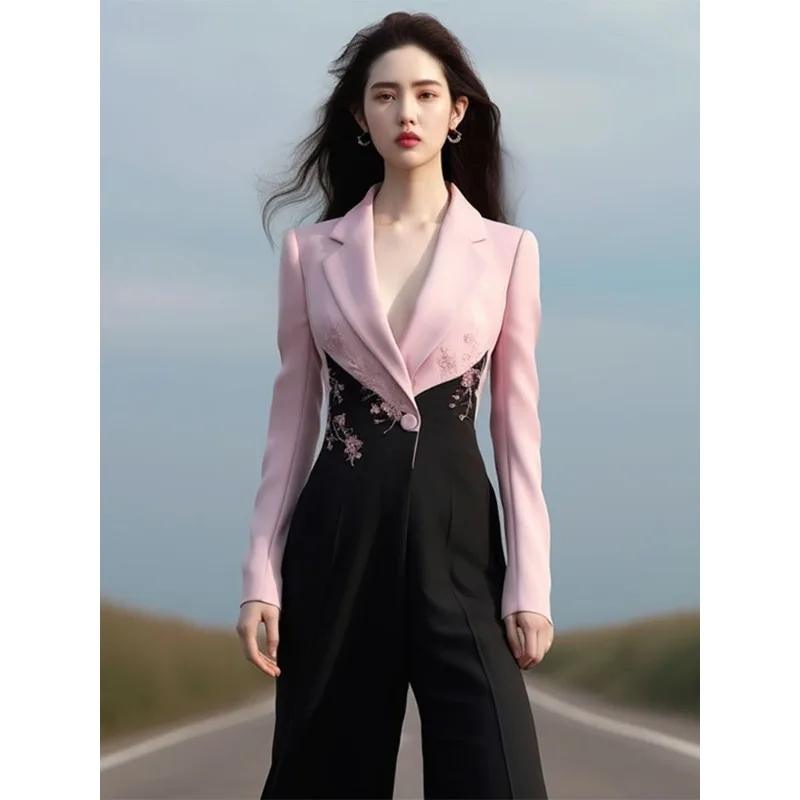 

The New Spring Style of The Stylish Goddess-like and High-end Commuter Color-blocking Jumpsuit Is Both Elegant and Simple 2026