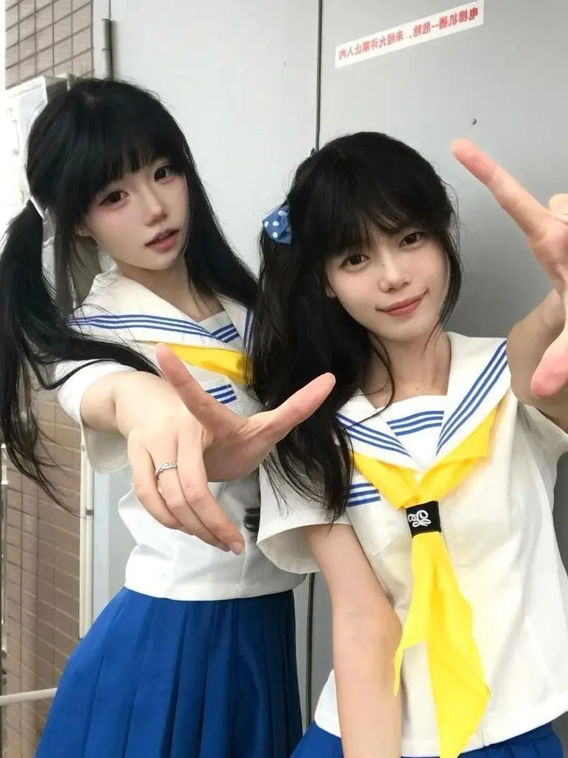 White Short Sleeve School Uniform Set with Yellow Scarf Breathable Comfortable Cotton  Shirt And Skirt for Young Women