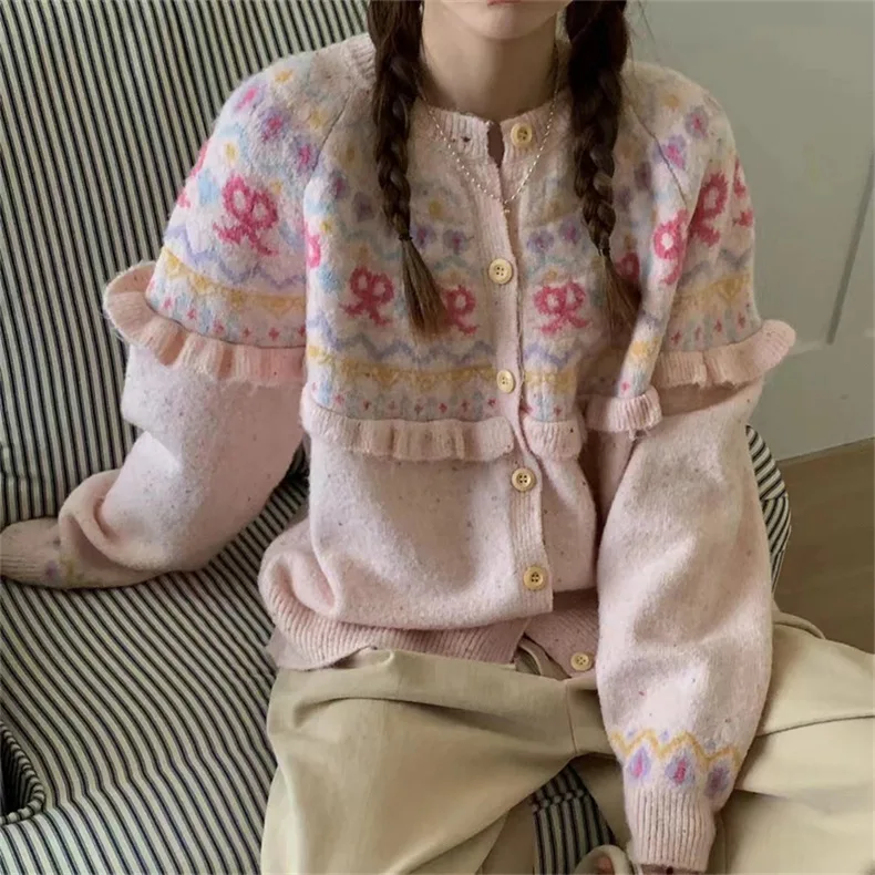 

Sweater Jacket for Women in The Spring and Autumn of 2025 New Style with Loose and Soft Needle Knitted Sweater with Fungus Edge