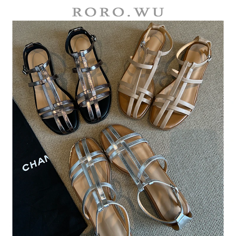 

Богемские летние сандалии с плоской подошвой, новый стиль, с открытым носком, универсальные повседневные кожаные сандалии с пряжкой, женские балетки T146 в римском стиле