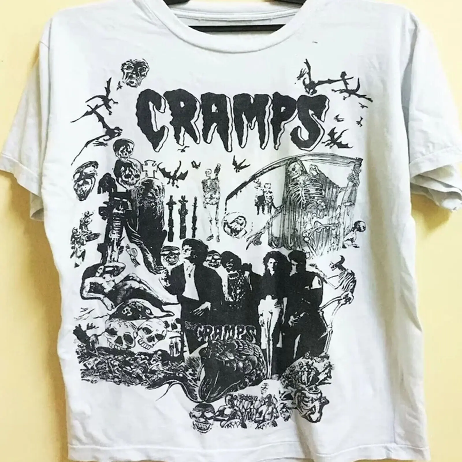 Vintage The Cramps T-Shirt  Psychedelic Jungle Concert  Rock Band Unisex S -5 XL