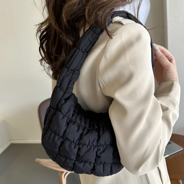 Korean Ruched Solid Underarm Bag Plaid Quilted Women Small Handbag Bubble Embroidered Ladies Shoulder Bag Winter Cotton Tote Bag