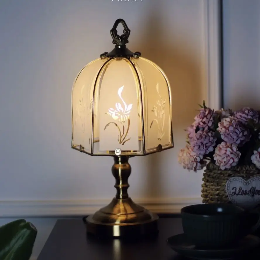 الزجاج القديم شنغهاي غرفة نوم الحنين خمر النمط الفرنسي الصيني غرفة الدراسة القهوة مطعم ضوء الزخرفية