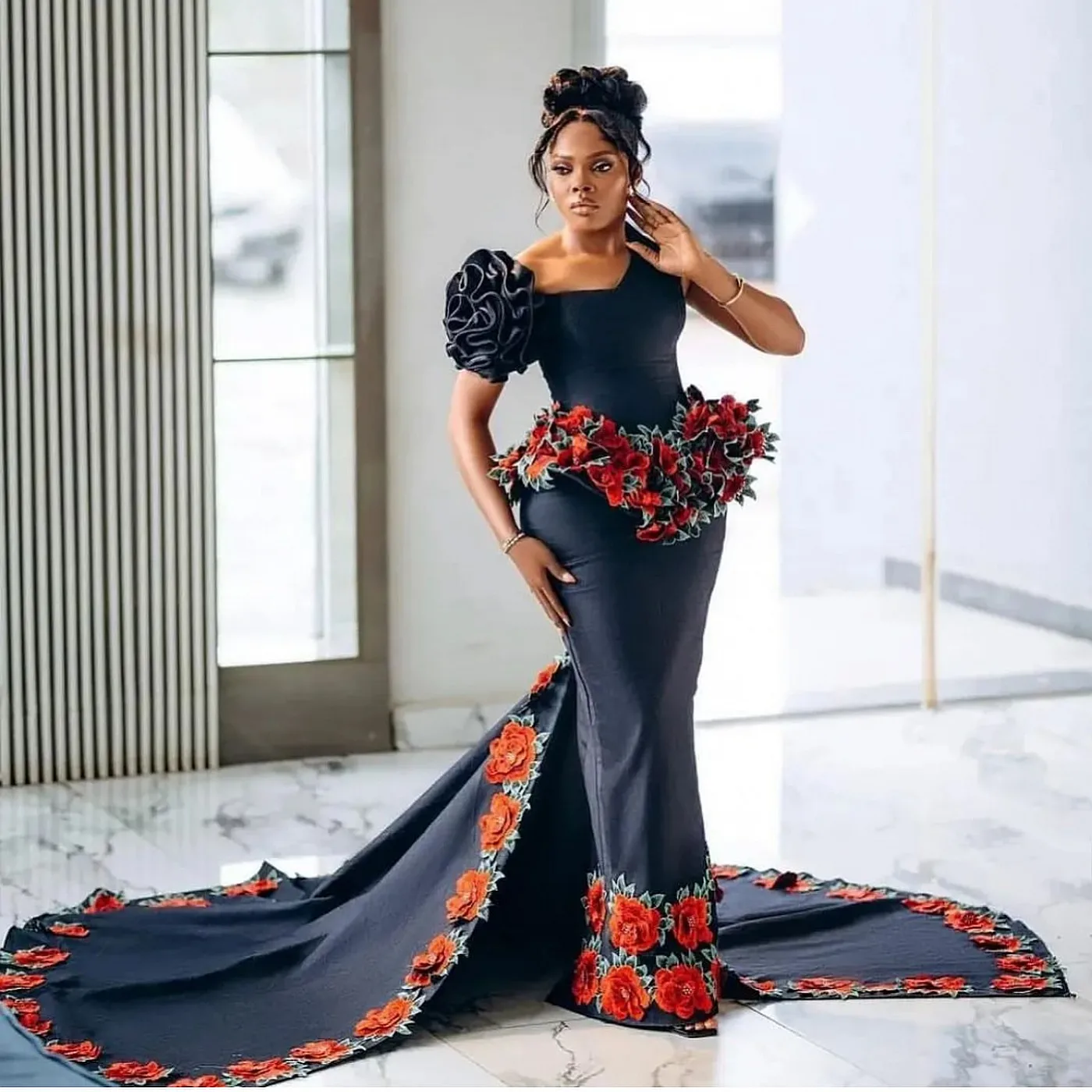 Handmade Flowers Mermaid Prom Dresses V Neck Appliques robes de soirée Peplum Plus Size Aso Ebi Evening Party Dress