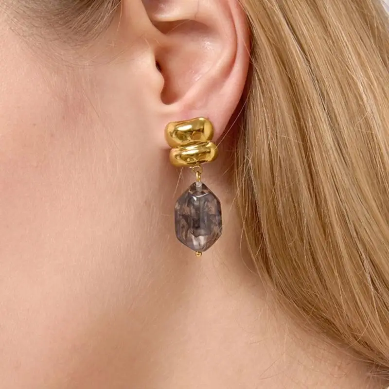 Fashion Forward Asymmetrical Resin Studs Stainless Steel Base Everyday Elegant Drop Ear Studs Jewelry Piece 964A
