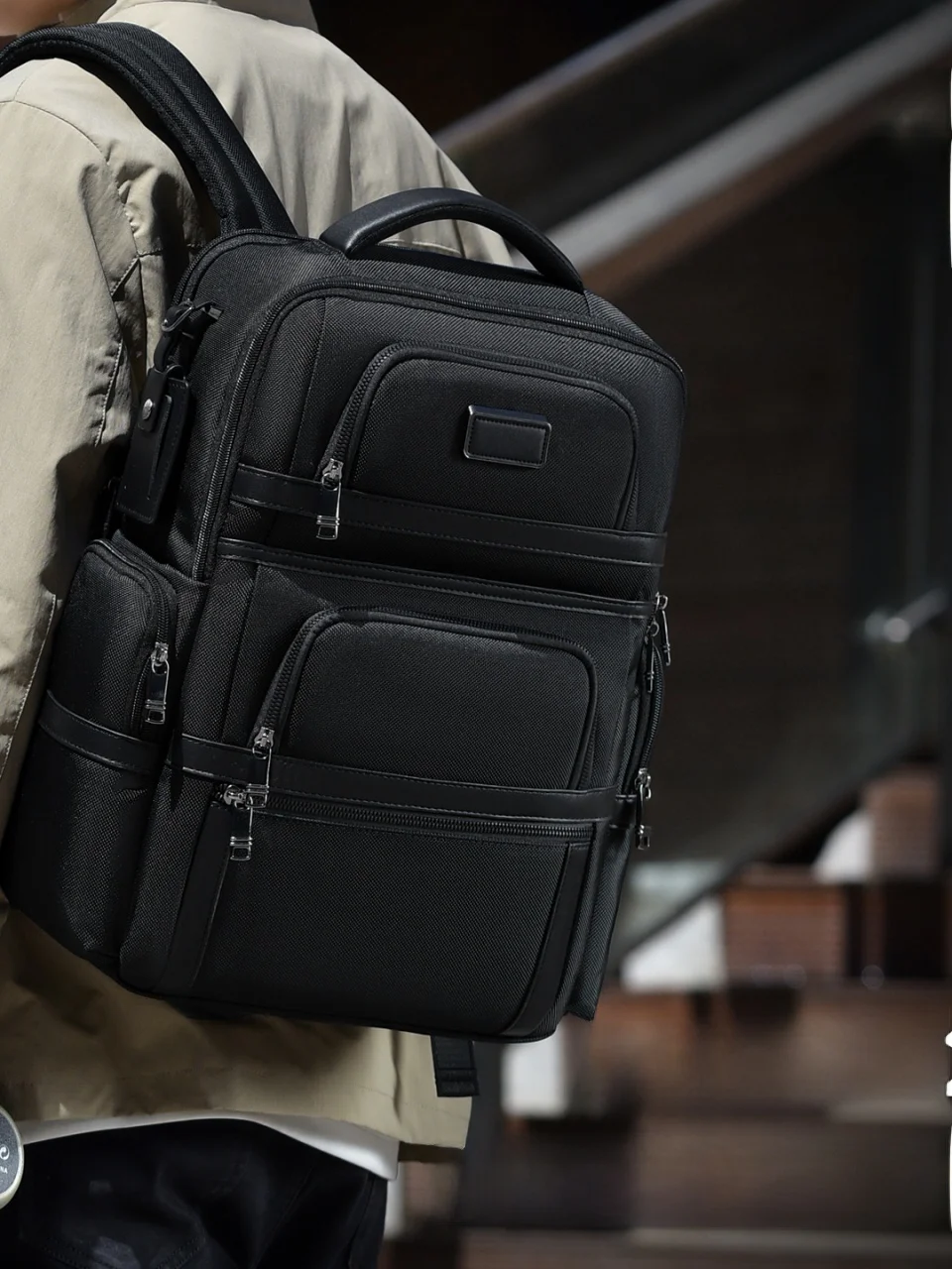 2026-new-business-men's-backpack-large-capacity-commuter-computer-bag-waterproof-multi-function-luxury-sensation-double-shoul