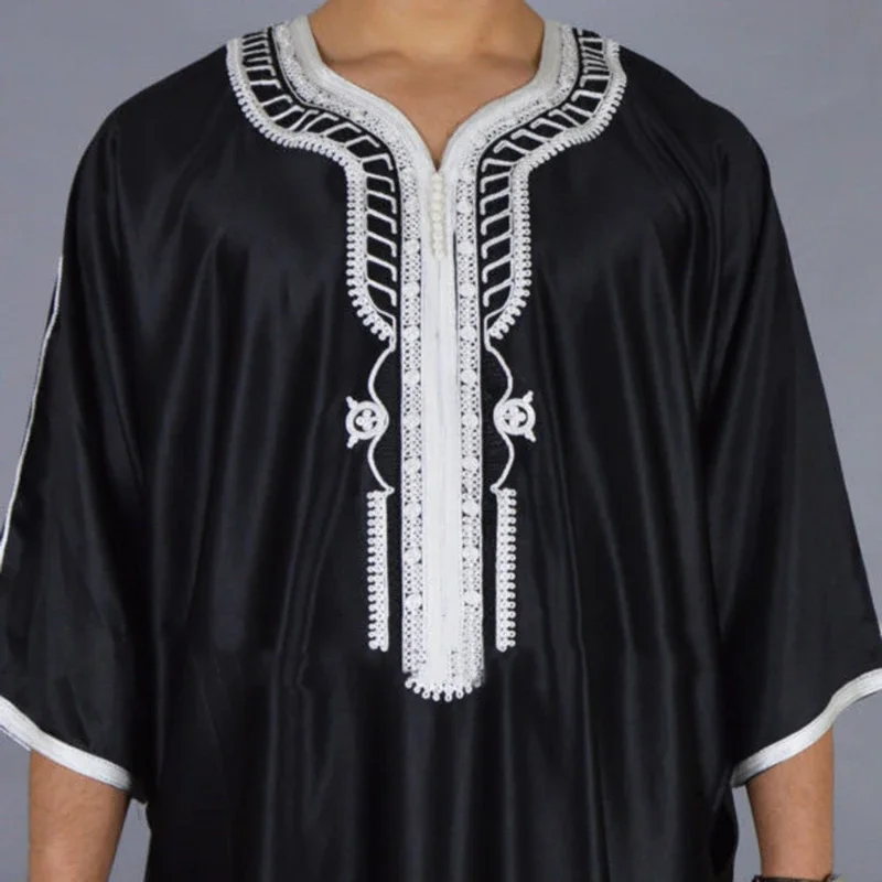 2025 New Men's Black Caftan Robe Short Sleeves Embroidered Arabic Ethnic Style Islamic Clothing Arabic Abaya