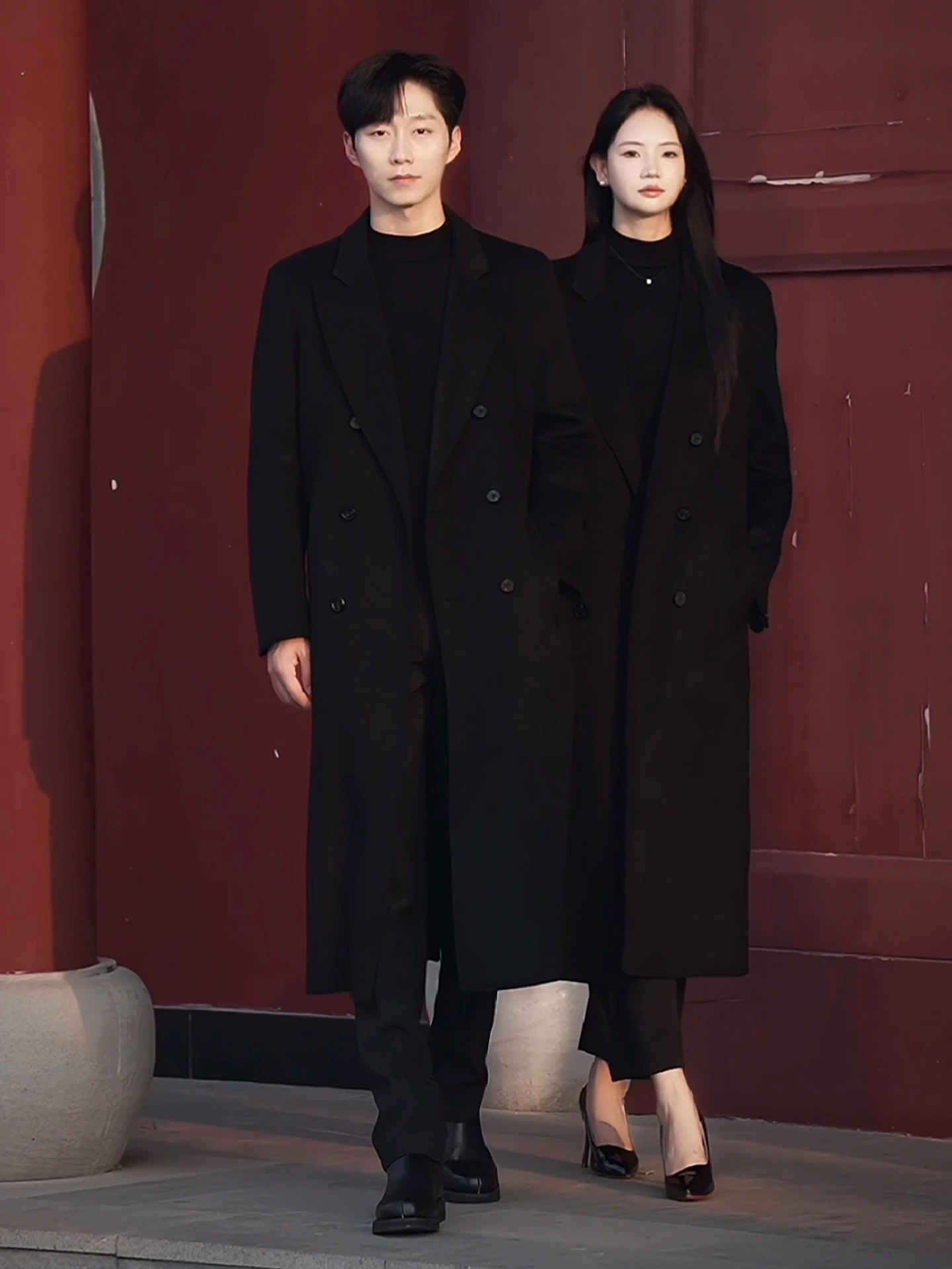 

Briti Sle Мужское шерстяное пальто Bla Осень-зима Корейская двубортная ветровка средней длины высокого класса