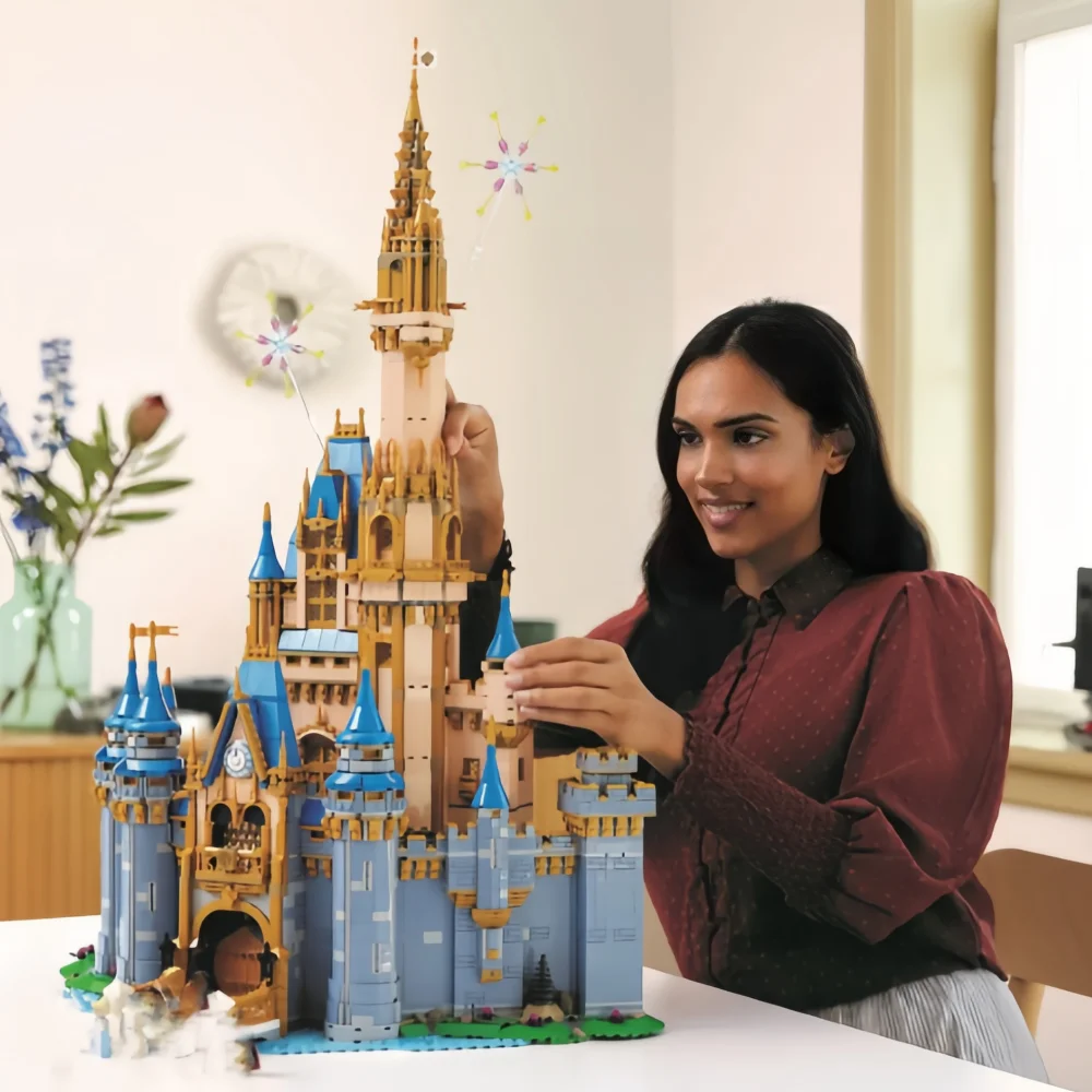 IN STOCK NEW Princess Castles Model Modular 43222 Building Blocks Adults Bricks Children Toy Kids Birthday Christmas Gifts