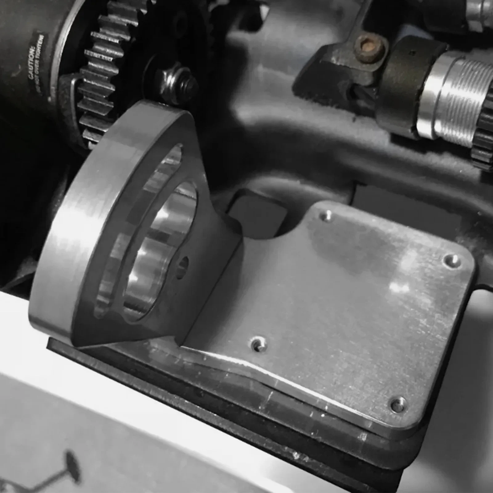 مقعد قوس المحرك لـ Traxxas E-Revo Revo 2.5/3.3 سبائك الألومنيوم 7075 مجموعة قطع غيار ترقية معدنية RC ملحقات OP للسيارة