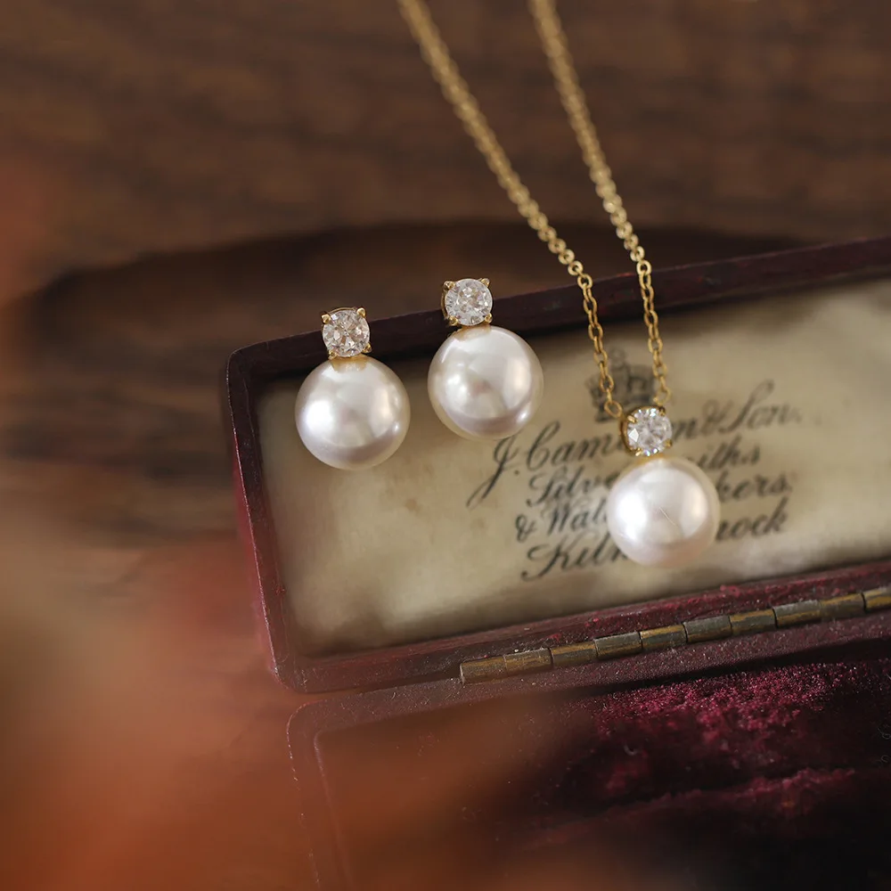 

Popular Stainless Steel Glass Pearl Pendant Necklace 18K Gold Color Temperament Fashion Jewelry