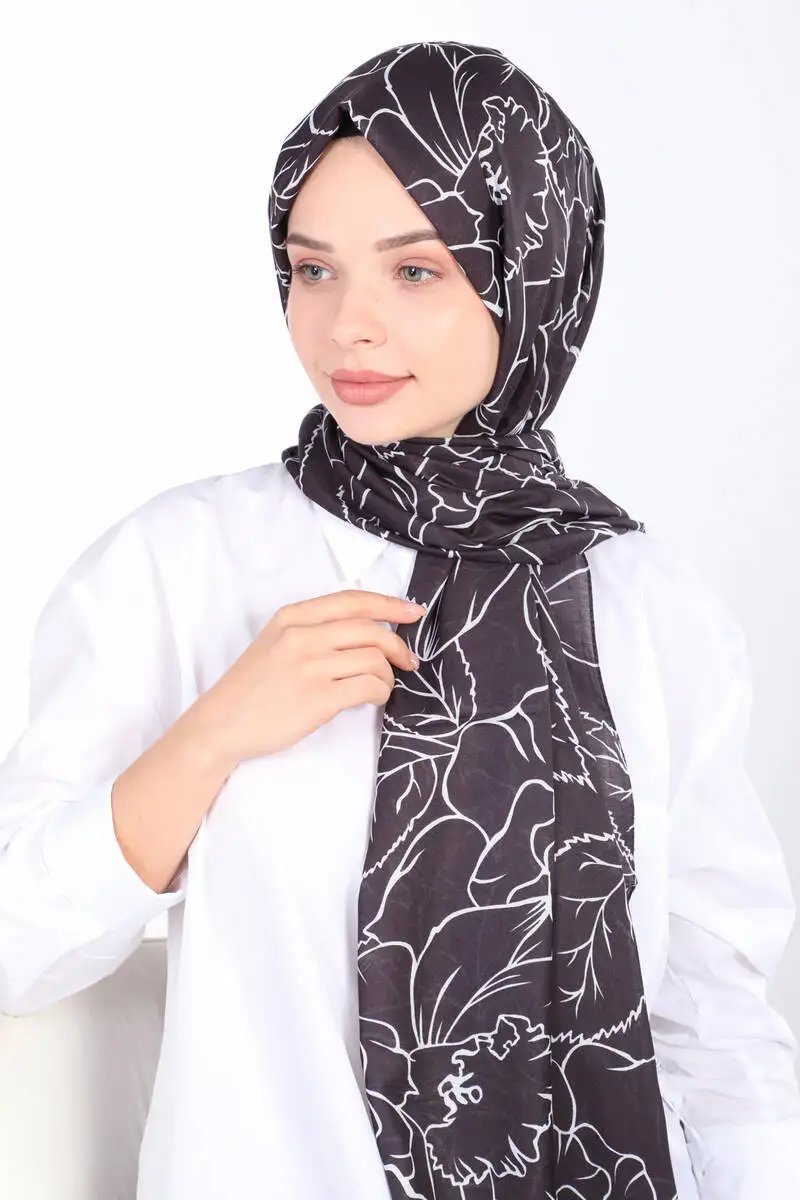 ShantuQ Rose Pattern Soft to Twill Shawl Black/White