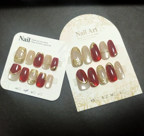 Imagen 2 del producto 10 Uñas Postizas Cortas Cuadradas con Diseño de Ojo de Gato Almendrado, Doradas, Transparentes, Brillantes, con Líneas Metálicas Francesas y Diseño Floral, Reutilizables