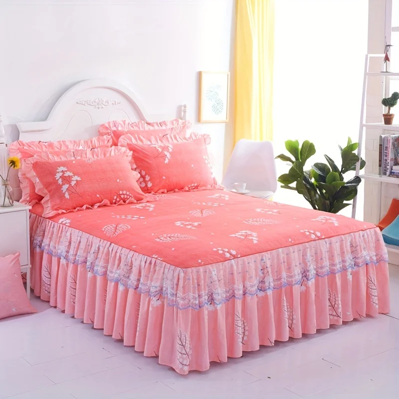 Elegant Floral Lace Macrame 3pcs Set  Comfortable Bed Skirt with Non-Slip Pillowcases, Easy-Care, Perfect for  Decor