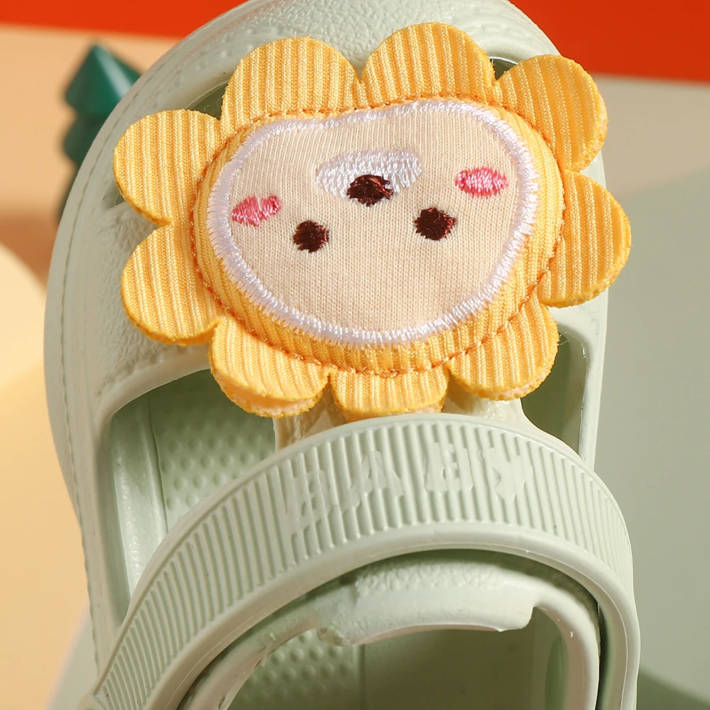 New Children\'s Slippers Summer for Girls and Boys Home Non-Slip Safe Beach Shoes Soft Soled Yellow-Sunflower Baby Sandals